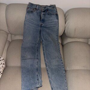 Levis Ribcage Straight Jeans